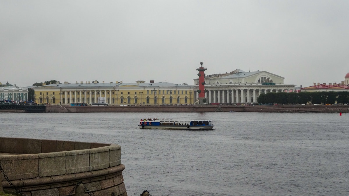 Театр Эйфмана строит выставочный комплекс на Васильевском